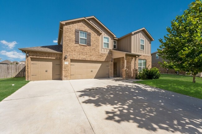 630 Ridgehorn Dr in Canyon Lake, TX - Building Photo - Building Photo