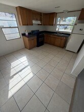 1834 44th St S in St. Petersburg, FL - Building Photo - Building Photo