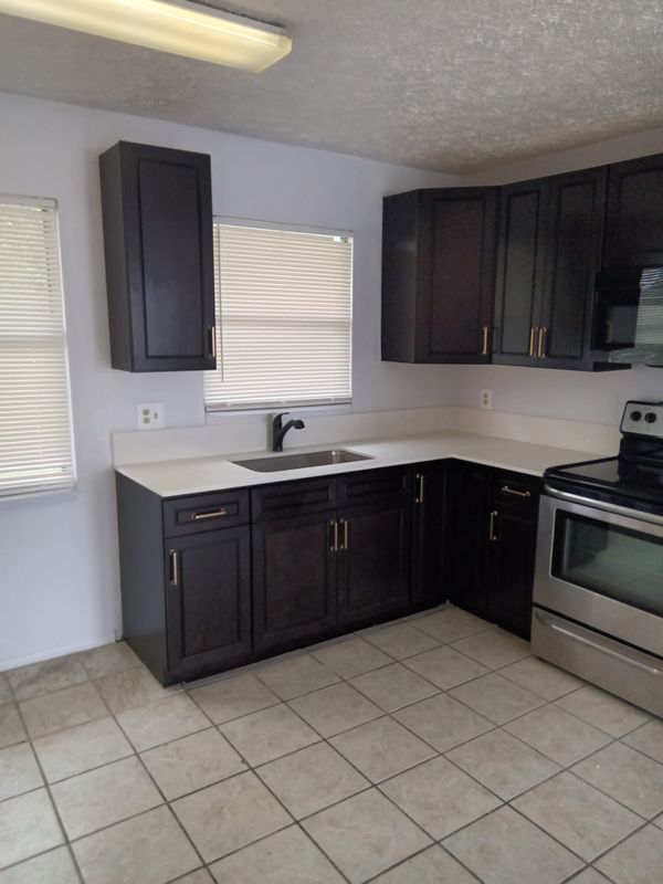946 Fra-Mar Pl in Fort Pierce, FL - Building Photo - Building Photo