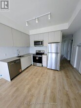 16 Melbourne Ave in St Catharines, ON - Building Photo - Building Photo