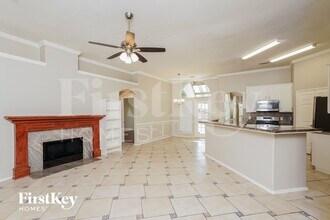 10002 Elm Meadow Trail in Houston, TX - Building Photo - Building Photo