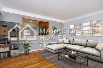 5244 Bart Ave in Warren, MI - Building Photo - Building Photo