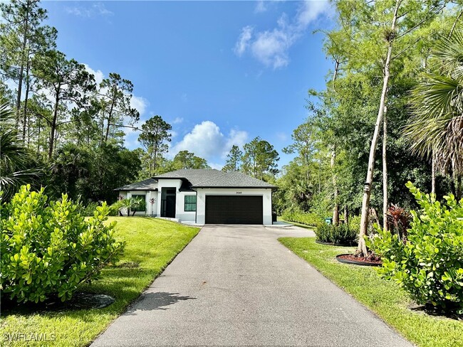 property at 2648 2nd Ave NE
