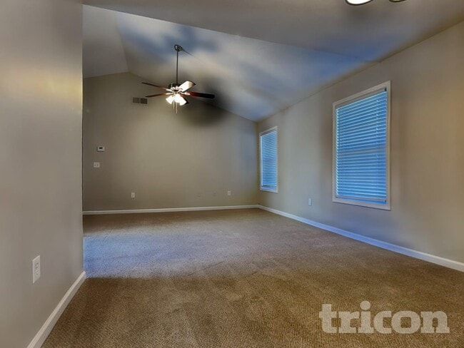 15 Thrasher Rd in Covington, GA - Foto de edificio - Building Photo