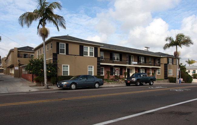 De Anza in San Diego, CA - Building Photo - Building Photo