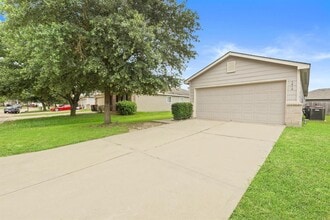 7910 Buffalo View Ln in Cypress, TX - Building Photo - Building Photo