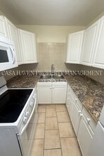 189 Cedar Point Rd in Johnson City, TN - Building Photo - Building Photo