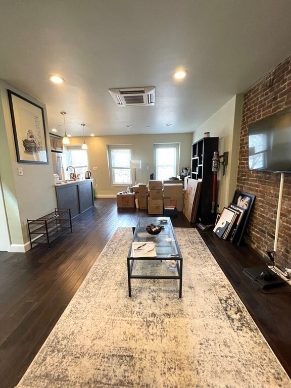 795 E 3rd St, Unit 3 in Boston, MA - Building Photo - Building Photo