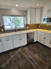 5515 Lake Lindero Dr in Agoura Hills, CA - Building Photo - Building Photo