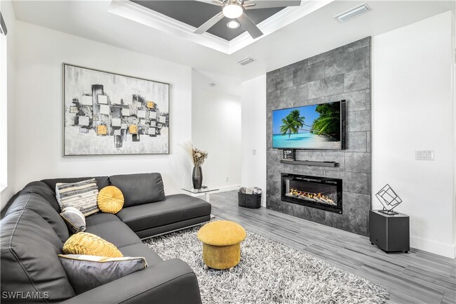 property at 4634 Catalina Ln
