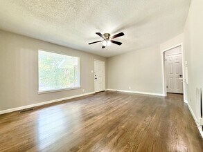 25 Woodcliff Cir in Little Rock, AR - Building Photo - Building Photo