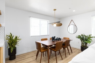 1414 S Orange Dr, Unit 1414 in Los Angeles, CA - Building Photo - Building Photo