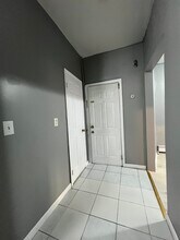 32 Broadway in Jersey City, NJ - Building Photo - Building Photo