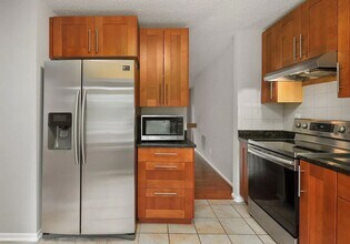 3085 Bridgeton Ct in Woodbridge, VA - Building Photo - Building Photo