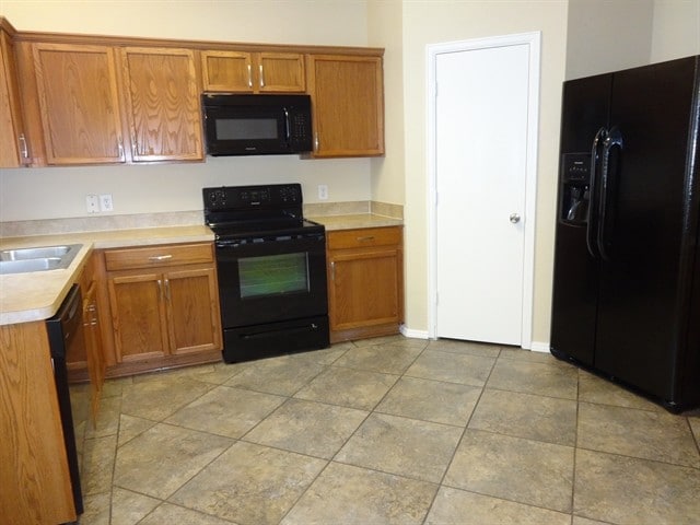 2029 Wild Turkey Dr in Midlothian, TX - Building Photo - Building Photo