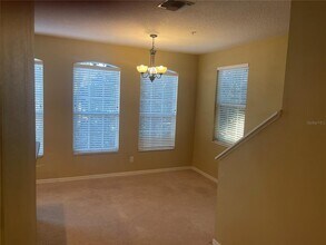 3002 Pointeview Dr in Tampa, FL - Building Photo - Building Photo