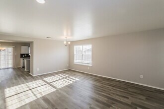 628 Rockbrook Dr in Forney, TX - Building Photo - Building Photo