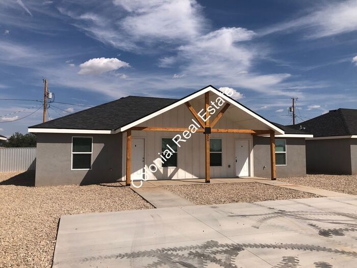 309 Alamo St in Clovis, NM - Building Photo