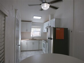 8113 N Rome Ave in Tampa, FL - Building Photo - Building Photo