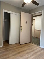 7 4th St, Unit 4B in Stamford, CT - Building Photo