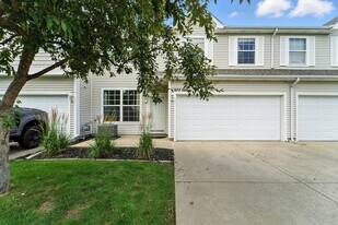 277 S 79th St in West Des Moines, IA - Building Photo