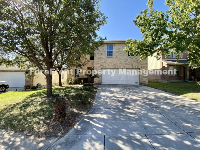 11012 Dublin Briar in San Antonio, TX - Building Photo