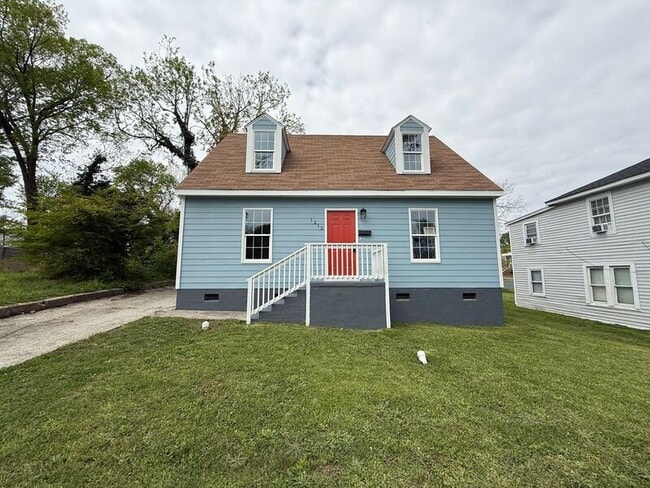 1212 Merrick St