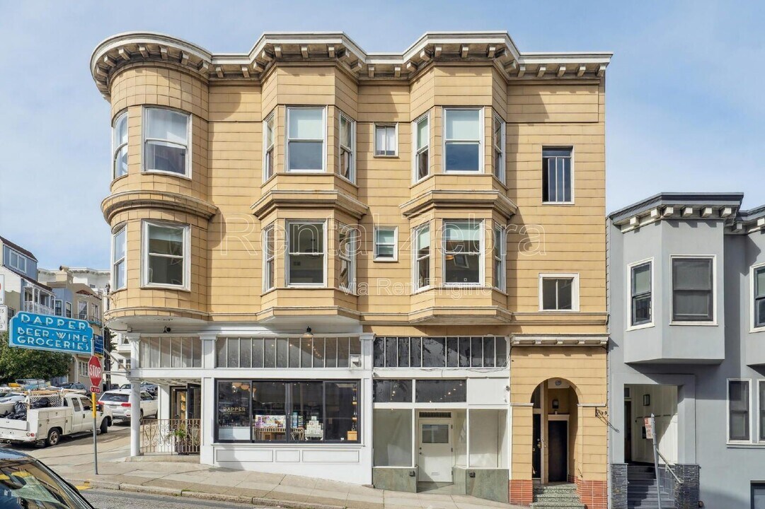 1192 Pacific Ave in San Francisco, CA - Building Photo