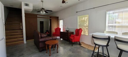 8214 Saylynn Ln in Houston, TX - Building Photo - Building Photo