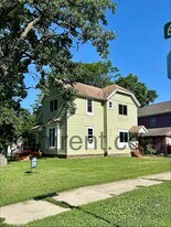 400 6th Pl NW in Austin, MN - Building Photo