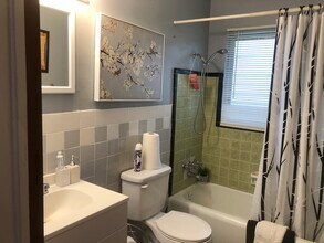 546 Monticello Ave in Lakeland, FL - Foto de edificio - Building Photo