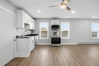 188 Division St in Woonsocket, RI - Building Photo - Building Photo