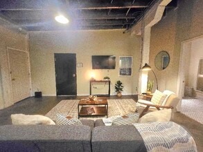 1009 Jefferson St in Lynchburg, VA - Building Photo - Building Photo