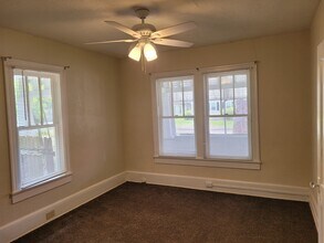 7220 Clinton St in Jacksonville, FL - Building Photo - Building Photo