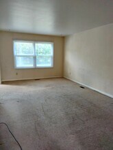 6224 Birch Row Dr in East Lansing, MI - Building Photo - Building Photo
