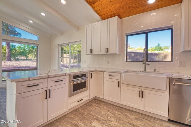 21 Hummingbird Cir in Sedona, AZ - Building Photo - Building Photo