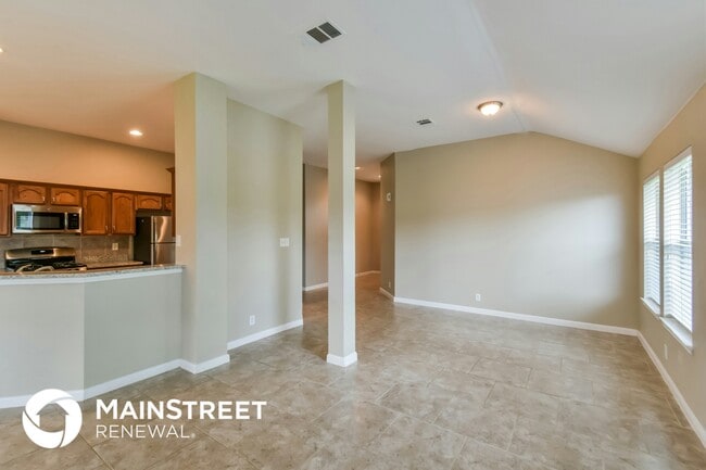 9030 Trumpet Cir in Converse, TX - Building Photo - Building Photo