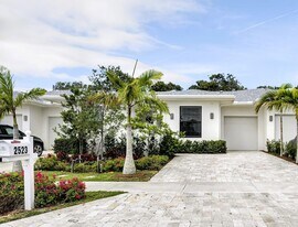 2523 Oceanview Ave in Delray Beach, FL - Building Photo