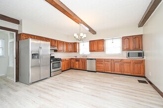 4110 Eileen Dr in Cincinnati, OH - Building Photo - Building Photo