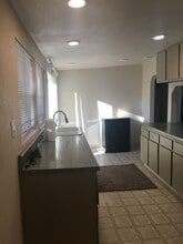7263 Pentz Rd in Paradise, CA - Building Photo - Building Photo