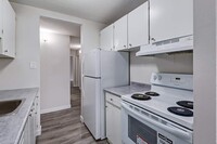 Sabra Apartments in Saskatoon, SK - Building Photo - Building Photo