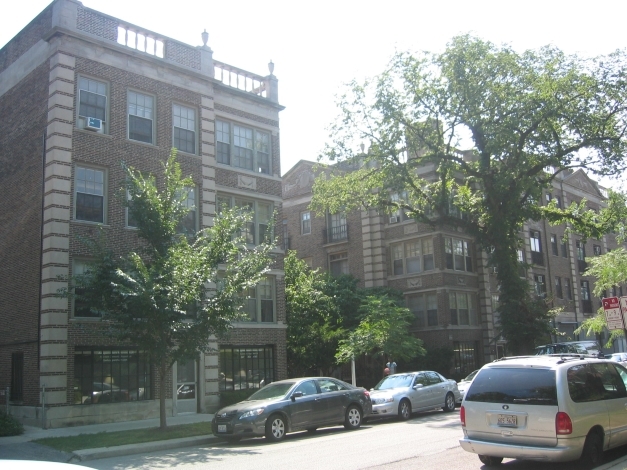 905-915 Elmwood in Evanston, IL - Foto de edificio - Building Photo