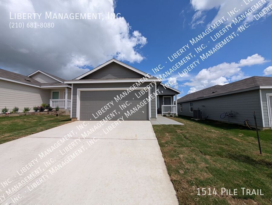 1514 Pile Trl in New Braunfels, TX - Foto de edificio