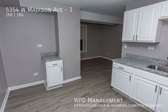 5354 W Madison St in Chicago, IL - Building Photo - Building Photo