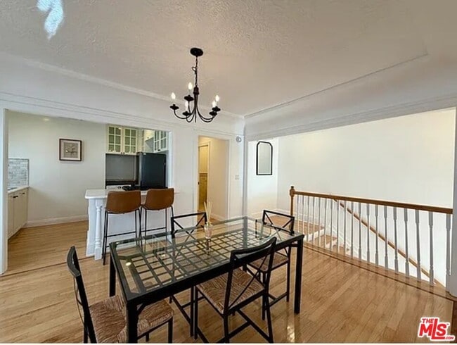 837 5th St in Santa Monica, CA - Building Photo - Building Photo