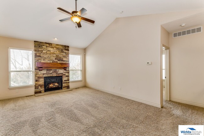 property at 1623-1625 N Chapel Hill St