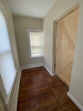 1016 W Jefferson St in Brenham, TX - Building Photo - Building Photo