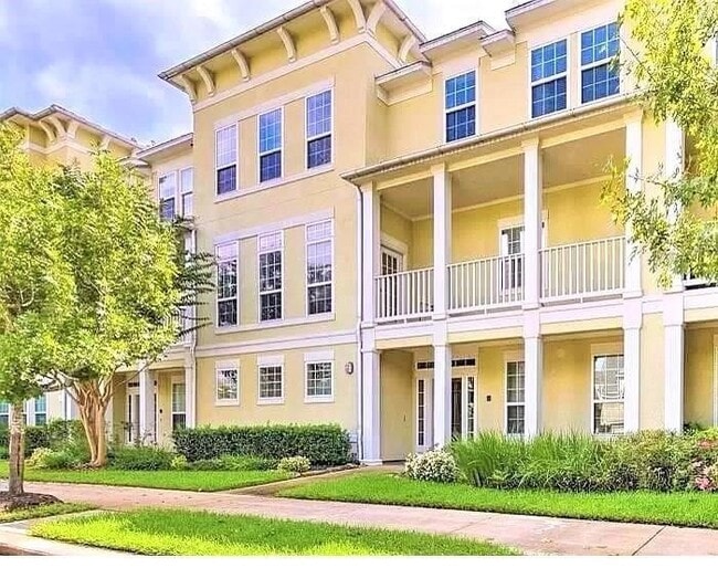 property at 91 Low Country Ln