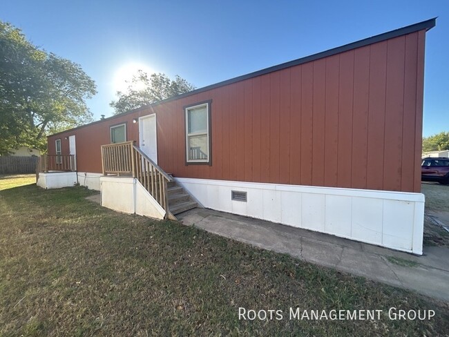 1711 S Chester St in Stillwater, OK - Building Photo - Building Photo