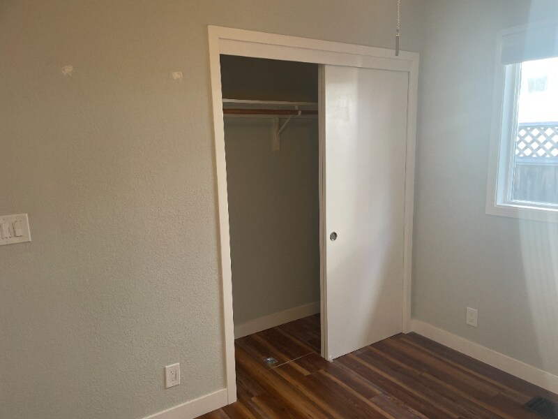 725 E Julian St in San Jose, CA - Building Photo
